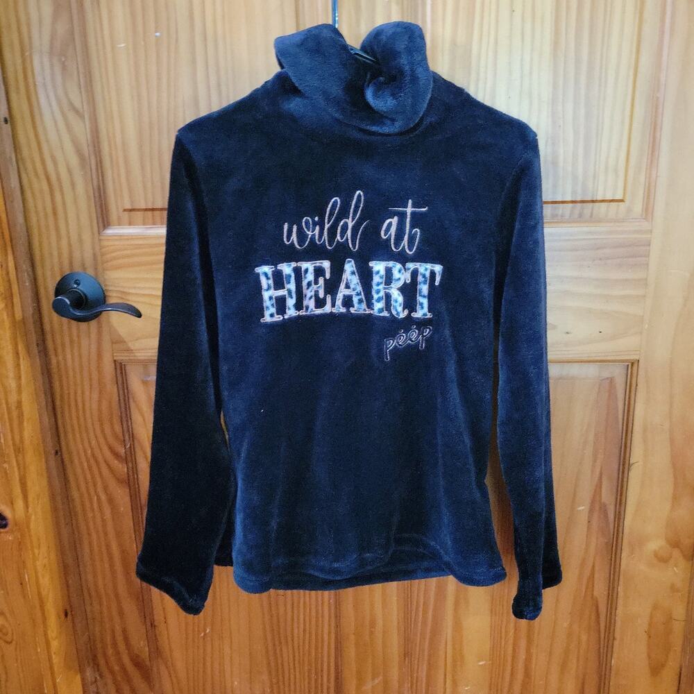Peep Scoop Neck Soft Sweater (Wild at Heart) Size 36